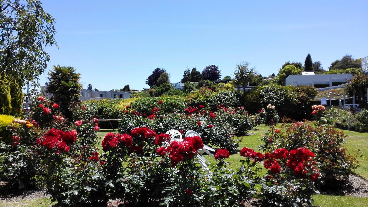 Phoenix Thermal Resort - Lago Taupo Exterior foto