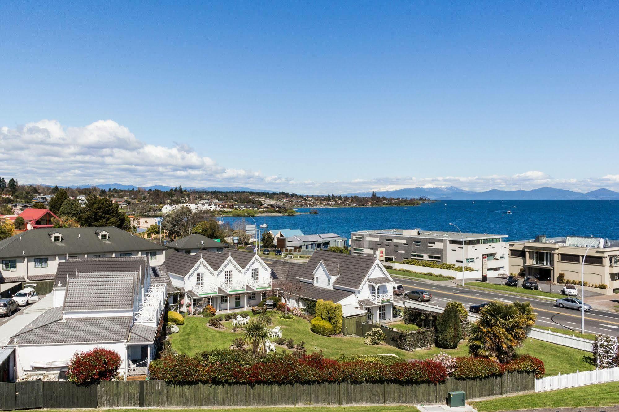Phoenix Thermal Resort - Lago Taupo Exterior foto